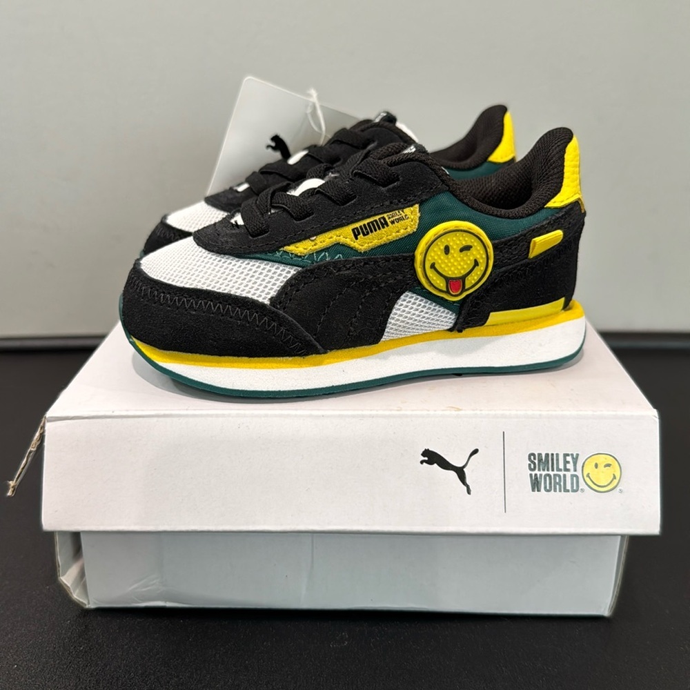 Puma Smiley World Sneakers Future Rider Toddler 6C New NIB NWT